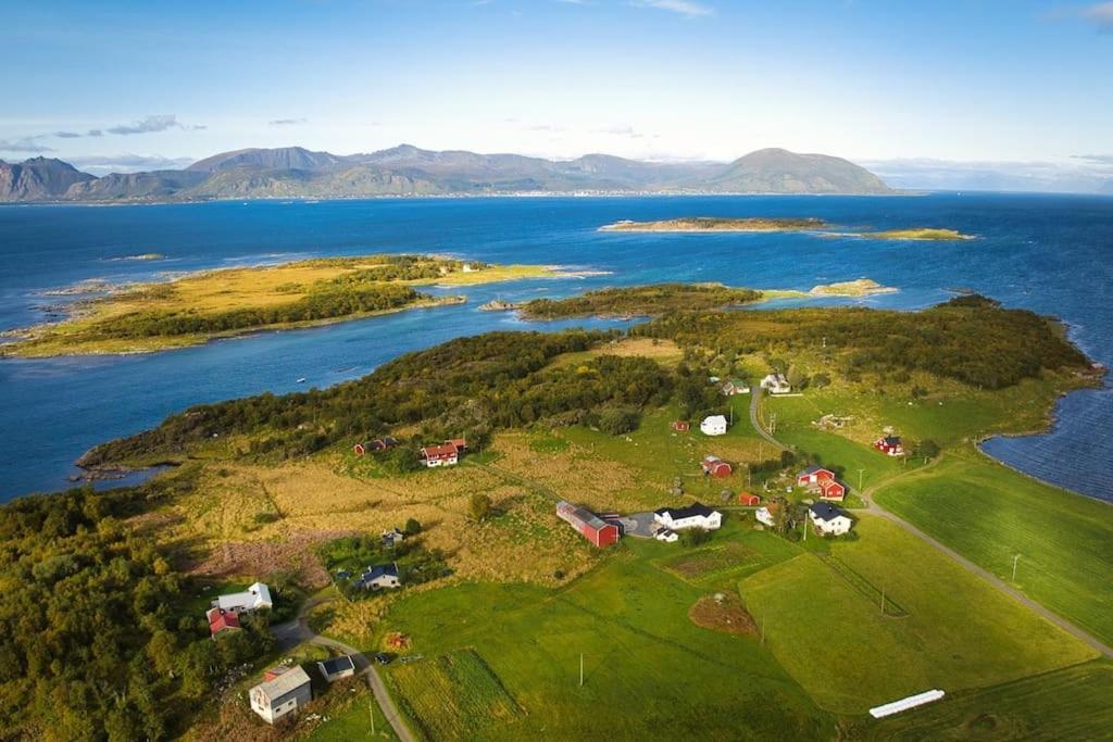 Koselig Bolig I Lofoten / Vesteralen Stronstad i Vesteralen Exterior photo